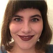 Profesora de Comunicación imparte materias del ámbito. Sea de este grado o de Lengua Castellana o euskera